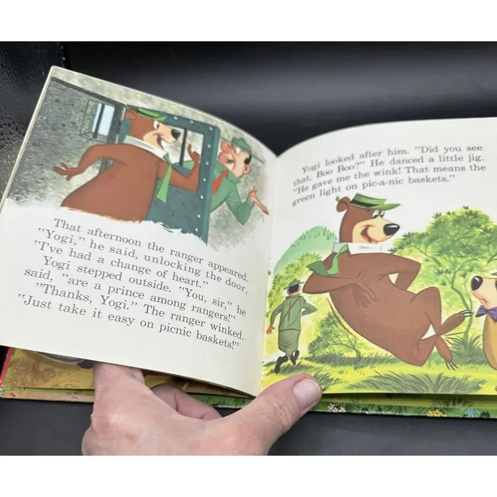 Vtg 1961 Child's Book Yogi Bear No Picnic By Eileen Daly Whitnam Publishing -T24